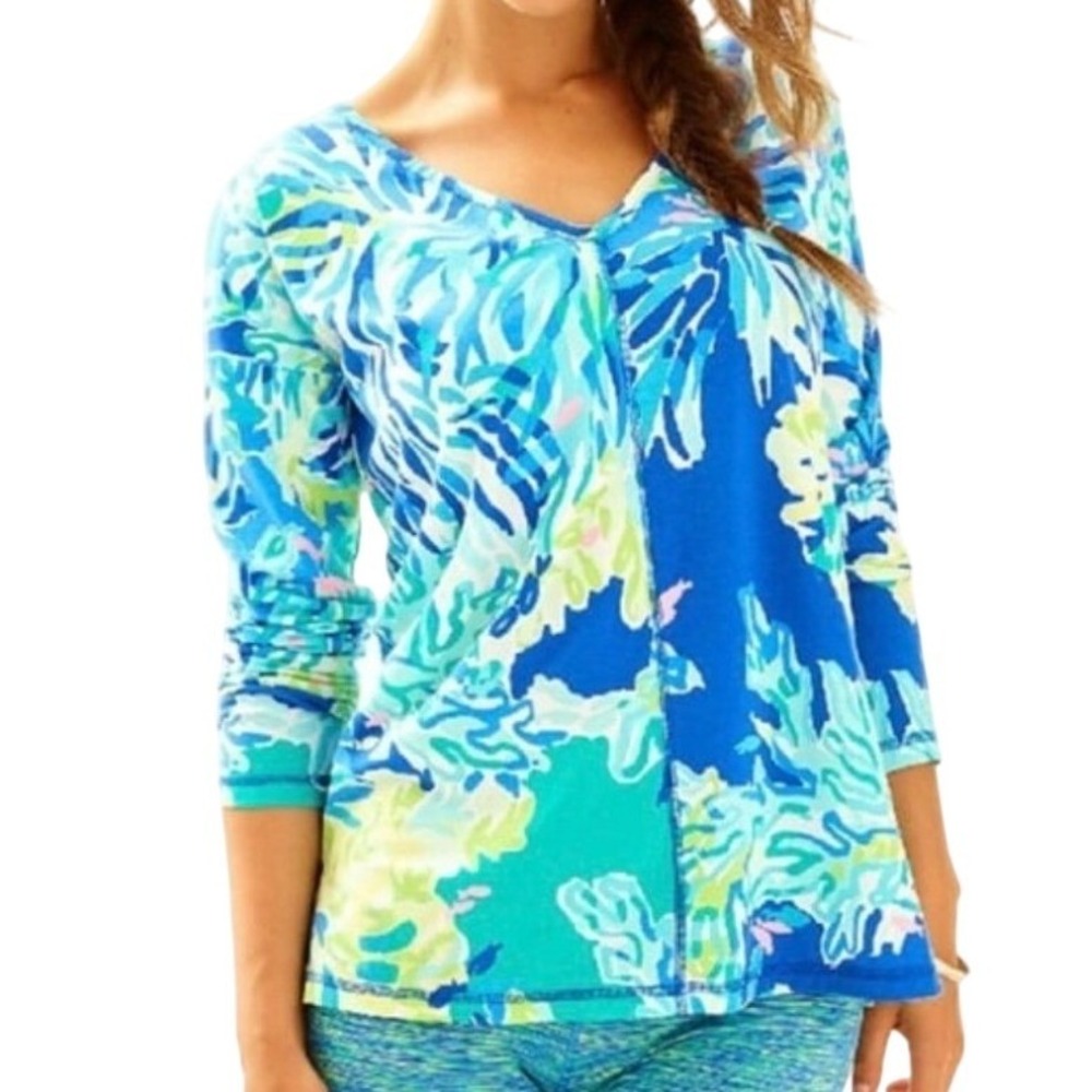 Lilly Pulitzer Luxletic Treena Top Blue Green Tropical V-Neck Long Sleeve Sz M